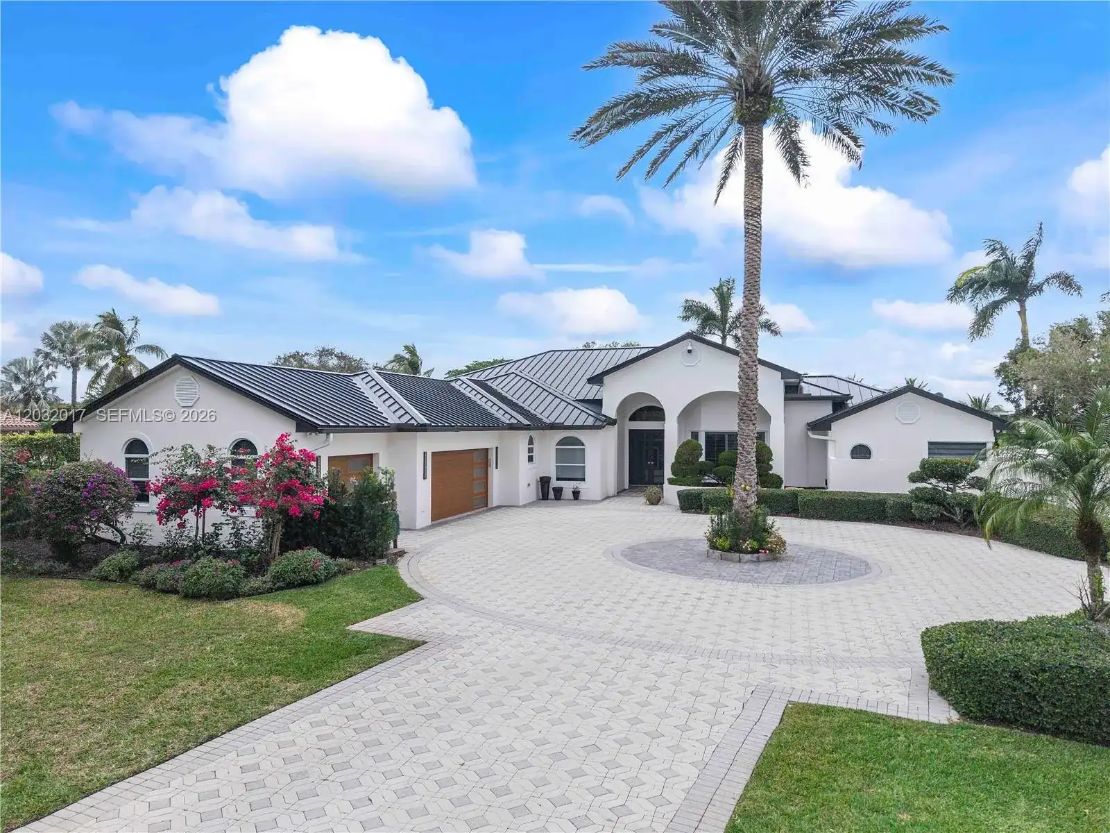2235 SW 105th Ter, Davie FL 33324