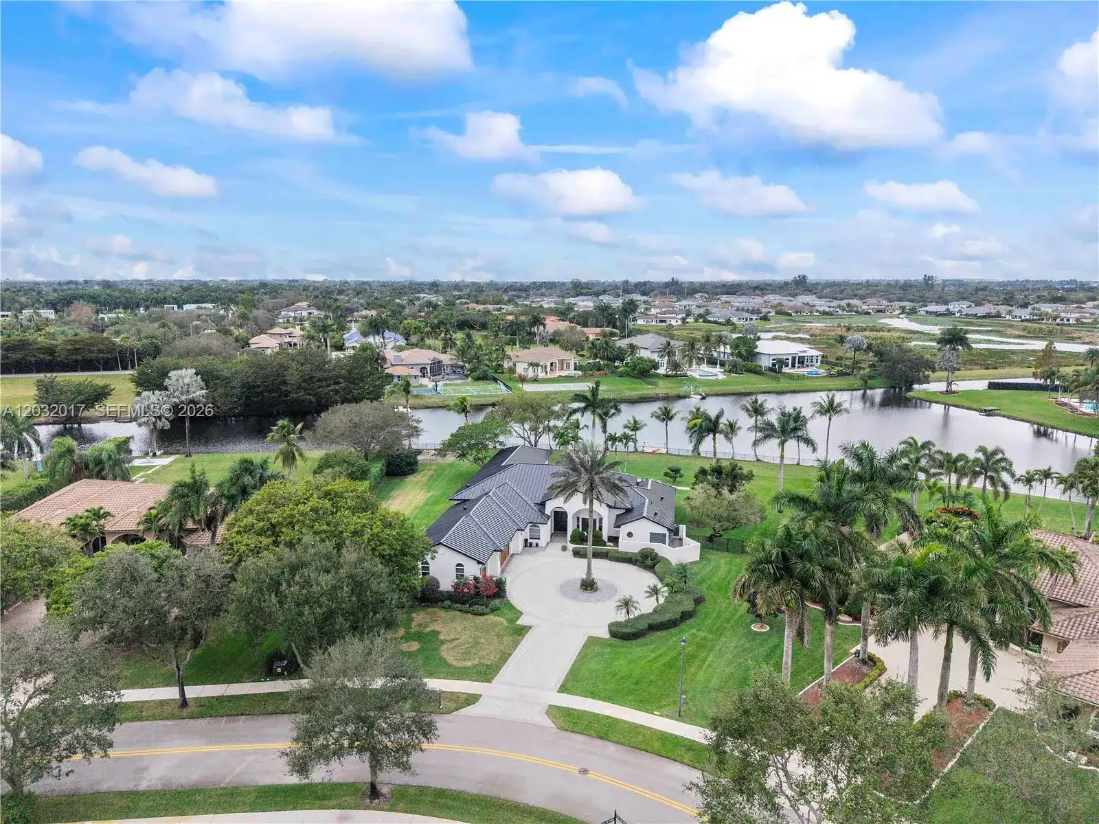 2235 SW 105th Ter, Davie FL 33324 photo 5