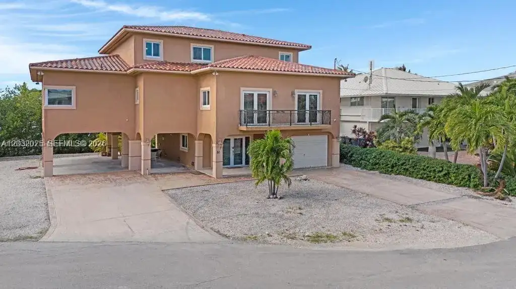 51 W Plaza Del Lago, Islamorada FL 33036 photo 5