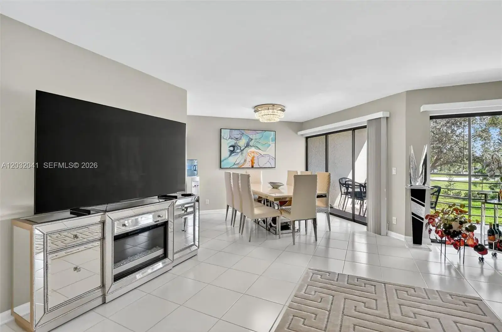 5901 Camino Del Sol # 207, Boca Raton FL 33433 photo 2