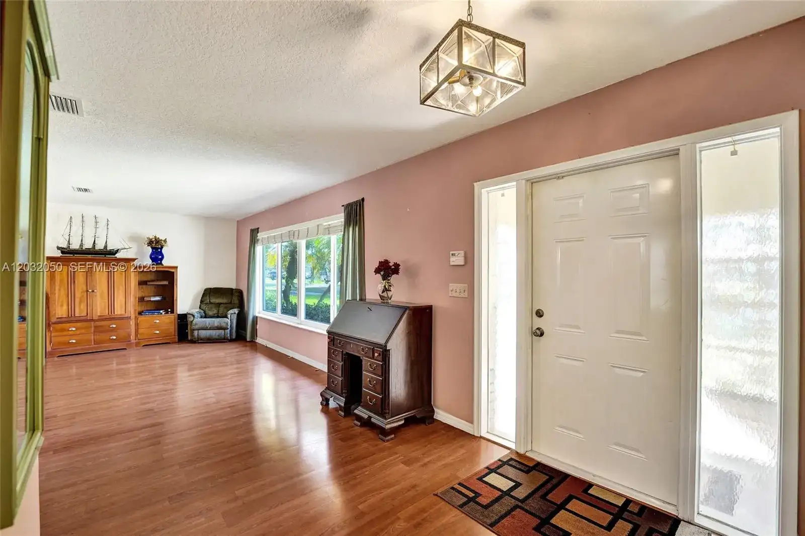 7421 NW 8th Ct, Plantation FL 33317 photo 5