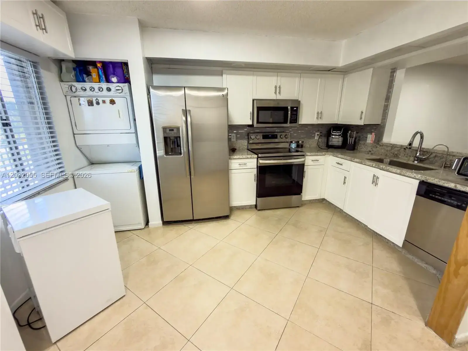 1200 SW 137th Ave # 305E, Pembroke Pines FL 33027 photo 4
