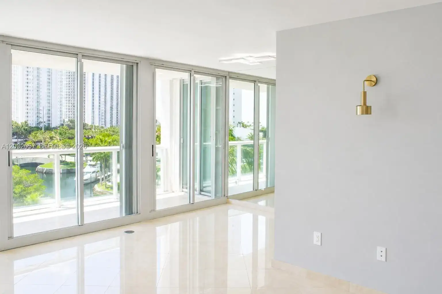 16400 Collins Ave # 542, Sunny Isles Beach FL 33160 photo 4