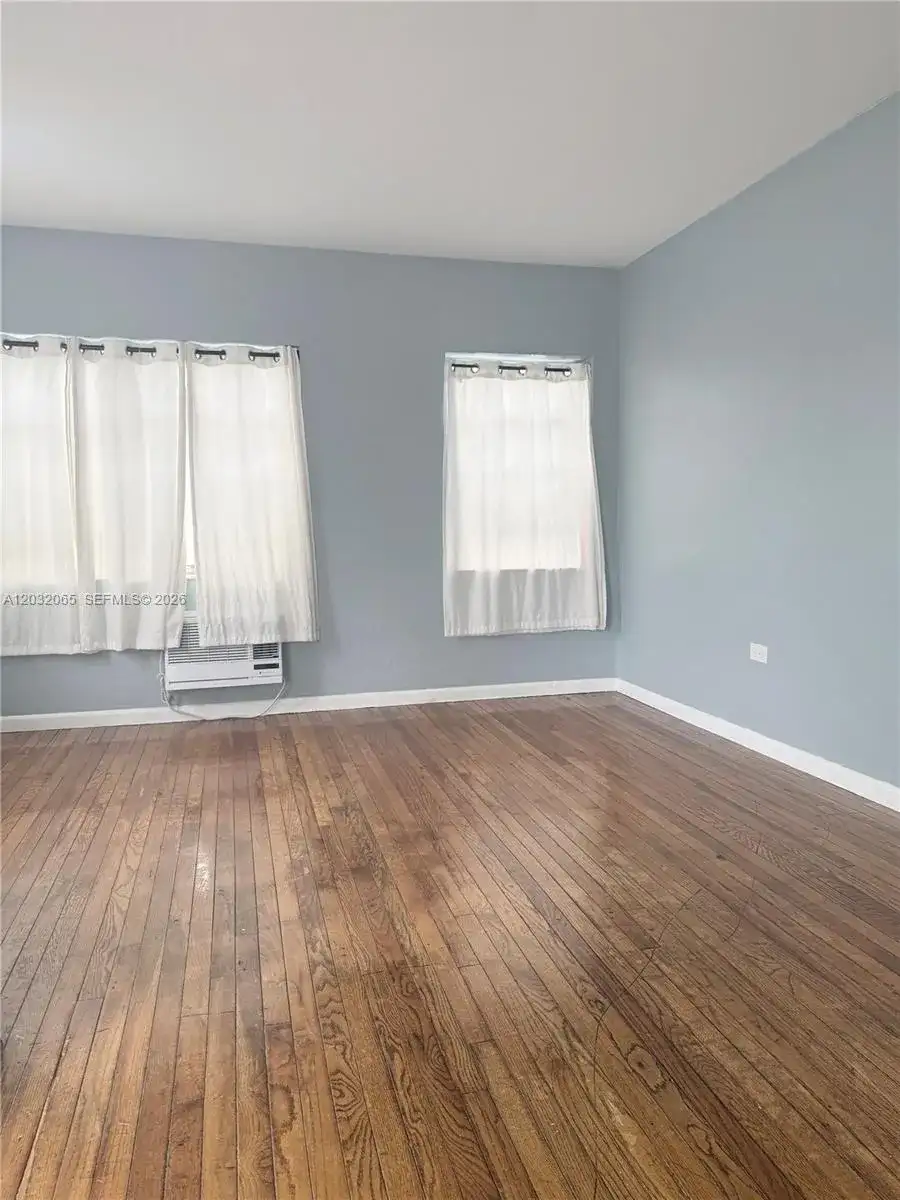 1730 Marseille Dr # 4, Miami Beach FL 33141 photo 3