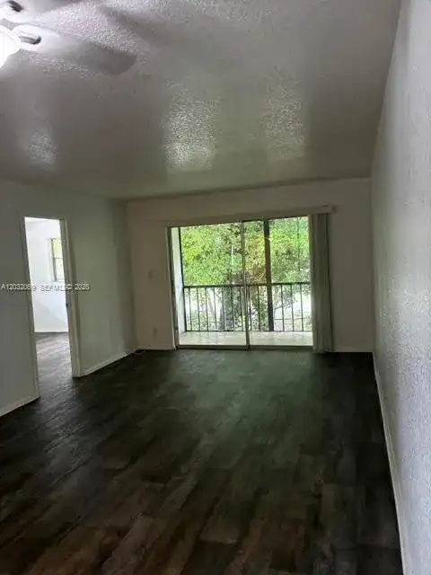 7831 N Colony Cir N # 201, Tamarac FL 33321 photo 5