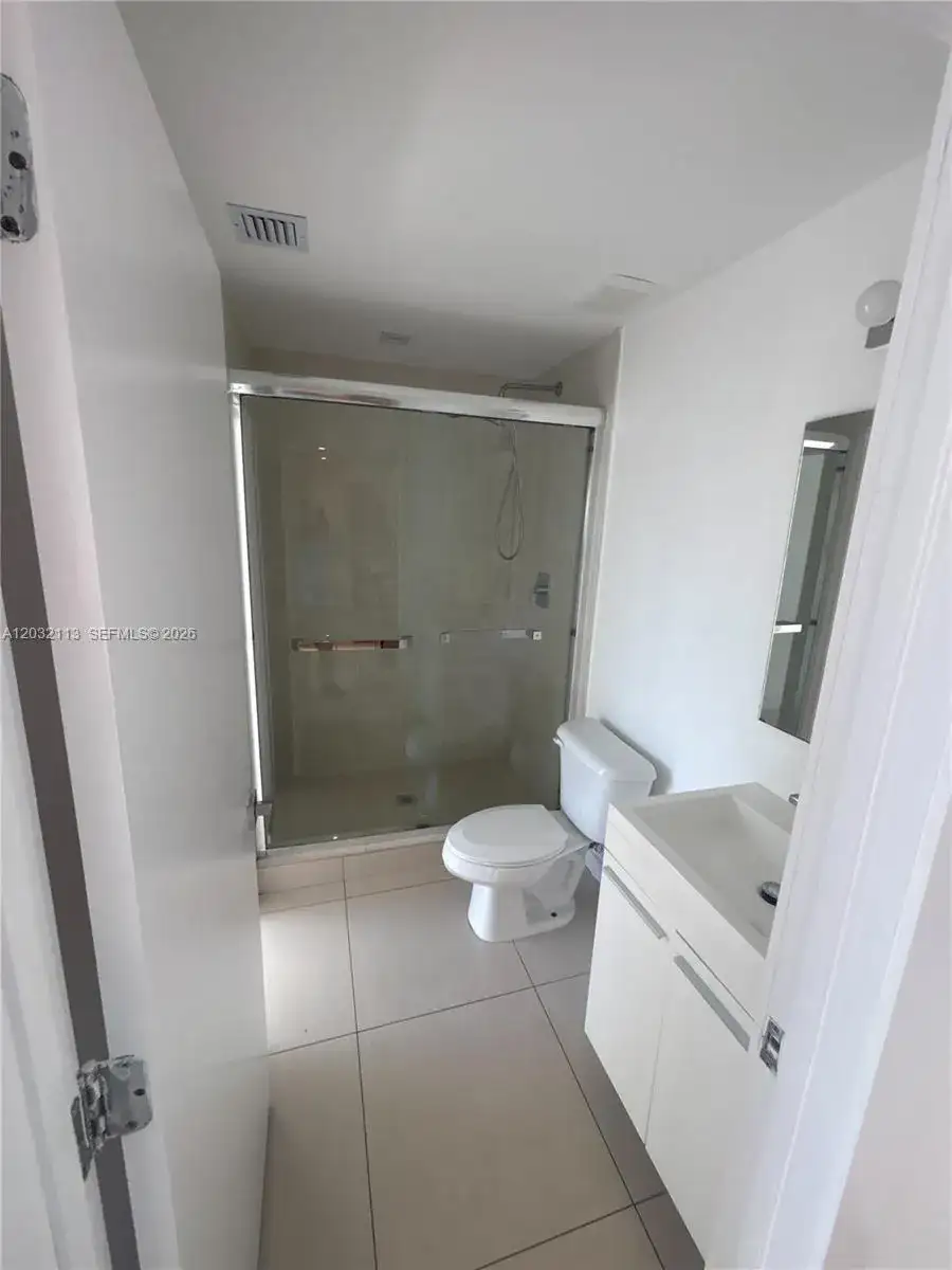 821 SW 18th Ave # 203, Miami FL 33135 photo 5