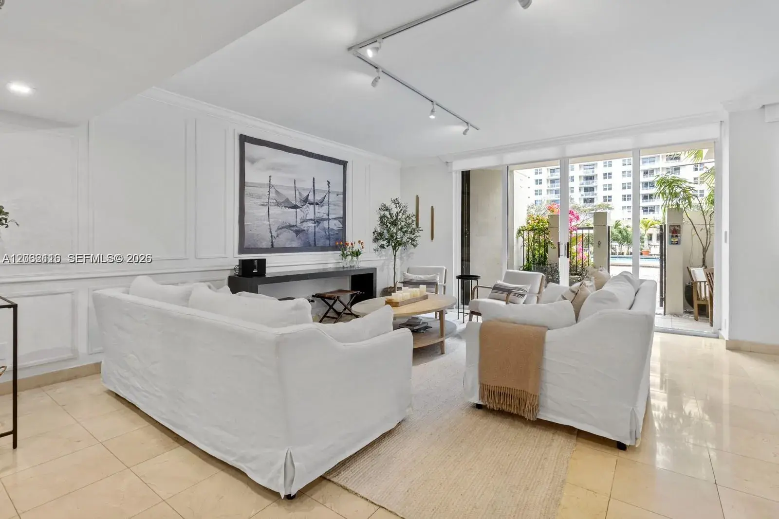 520 Brickell Key Dr # A307, Miami FL 33131