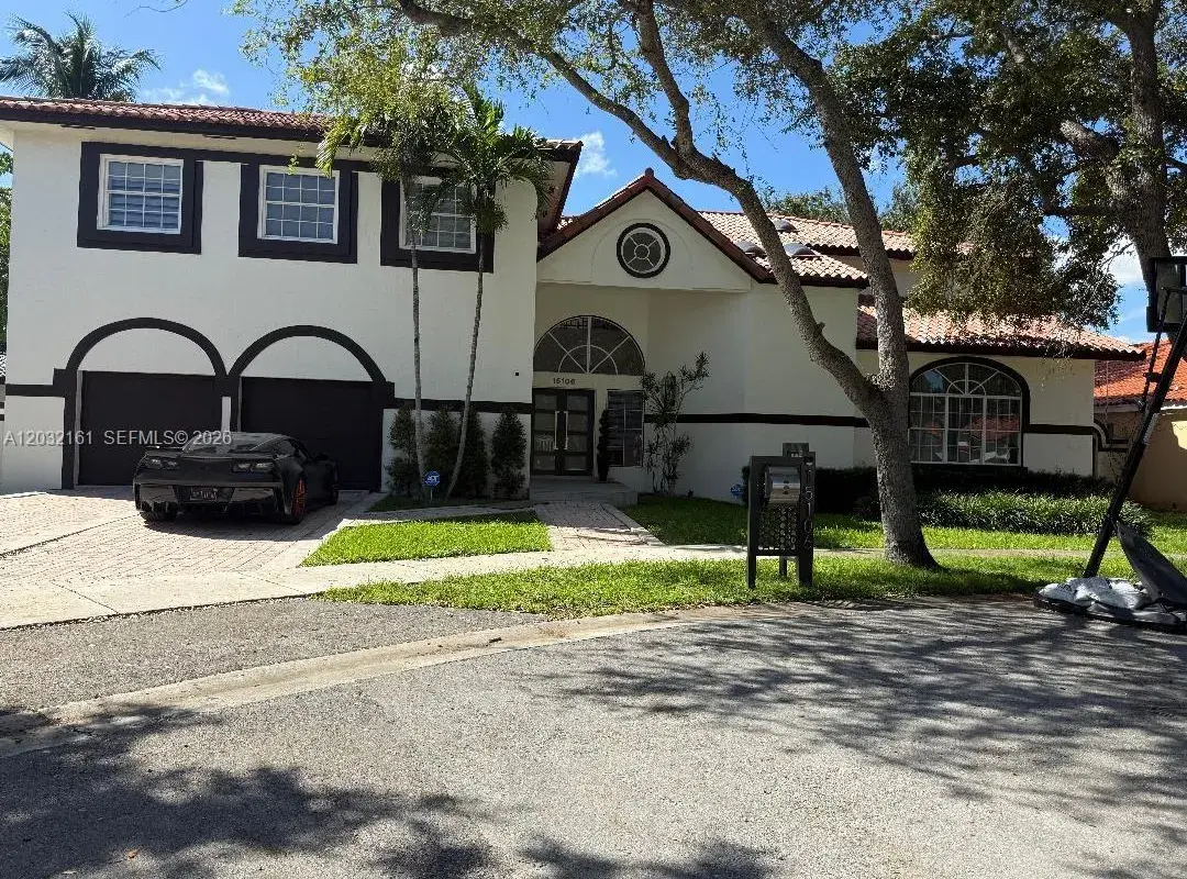15106 NW 89th Ct, Miami Lakes FL 33018