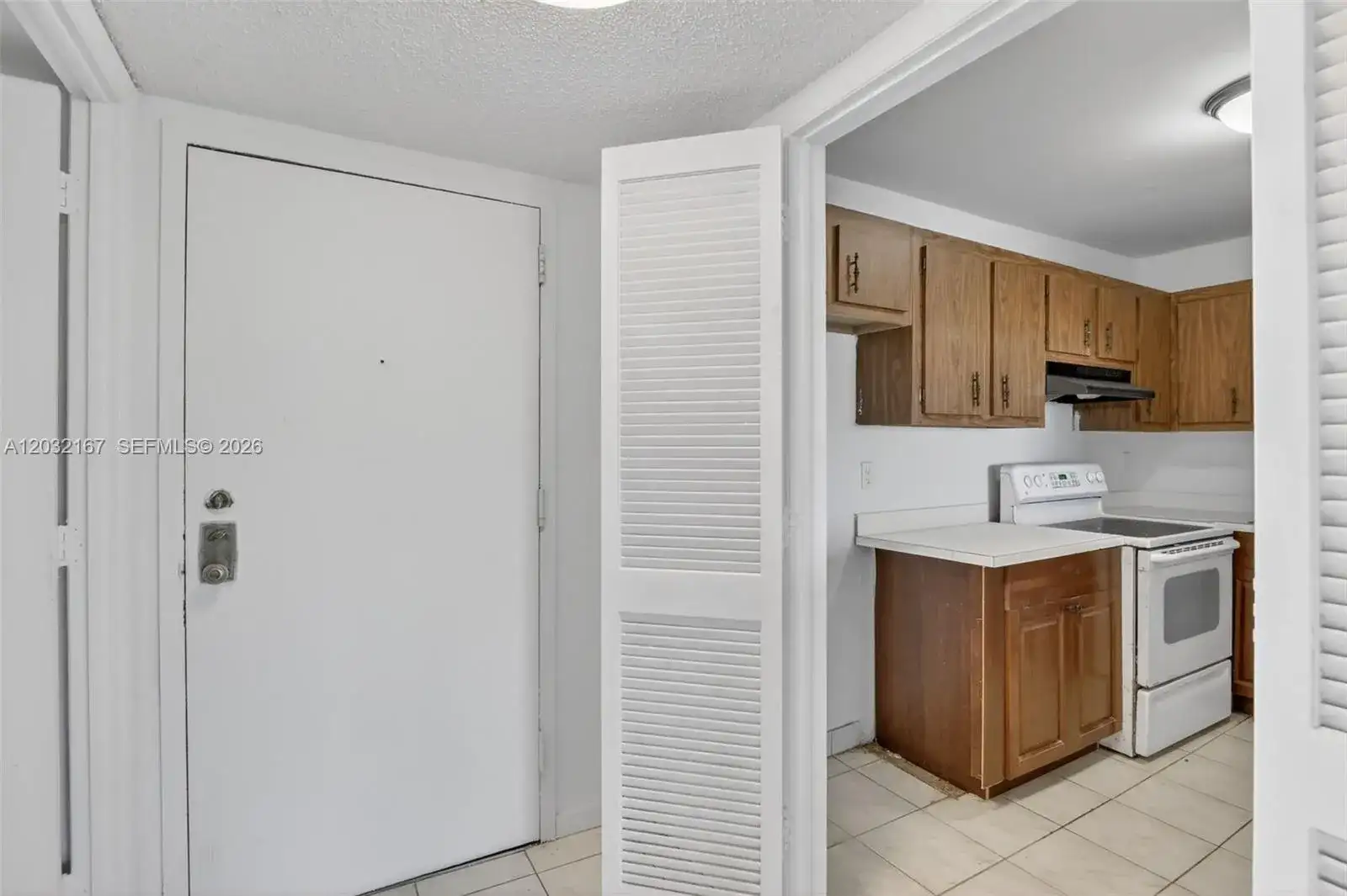 4174 Inverrary Dr # 805, Lauderhill FL 33319 photo 4