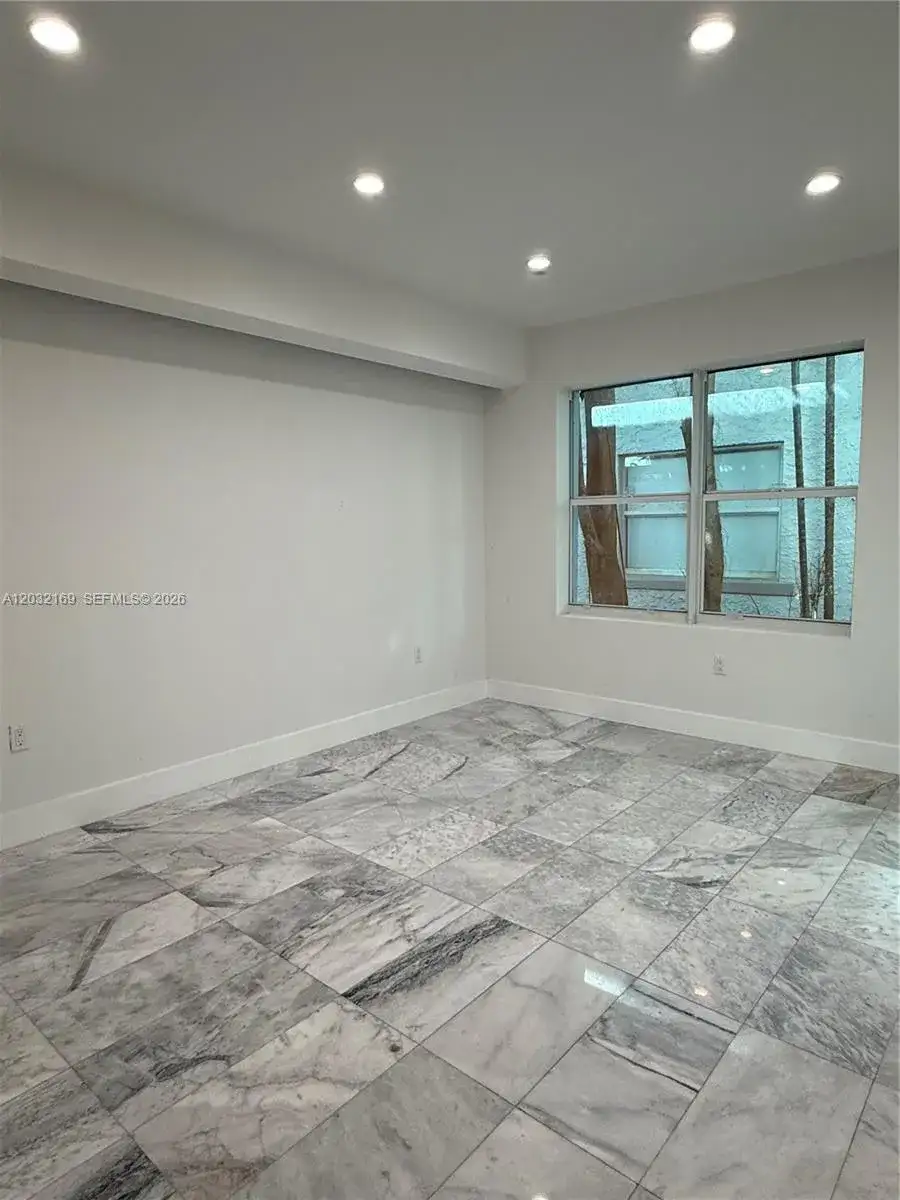 1560 Drexel Ave # 103, Miami Beach FL 33139 photo 4
