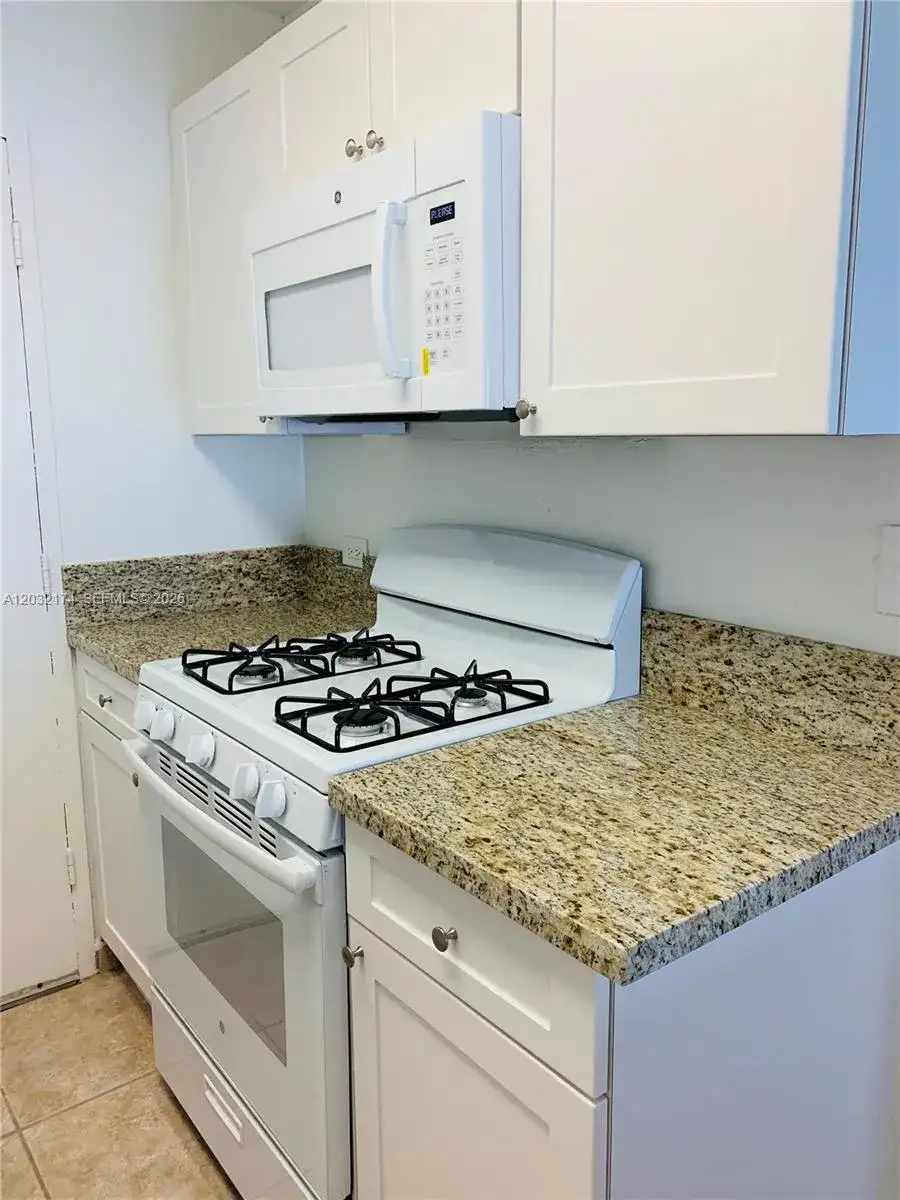 6900 N Kendall Dr # A304, Pinecrest FL 33156 photo 4
