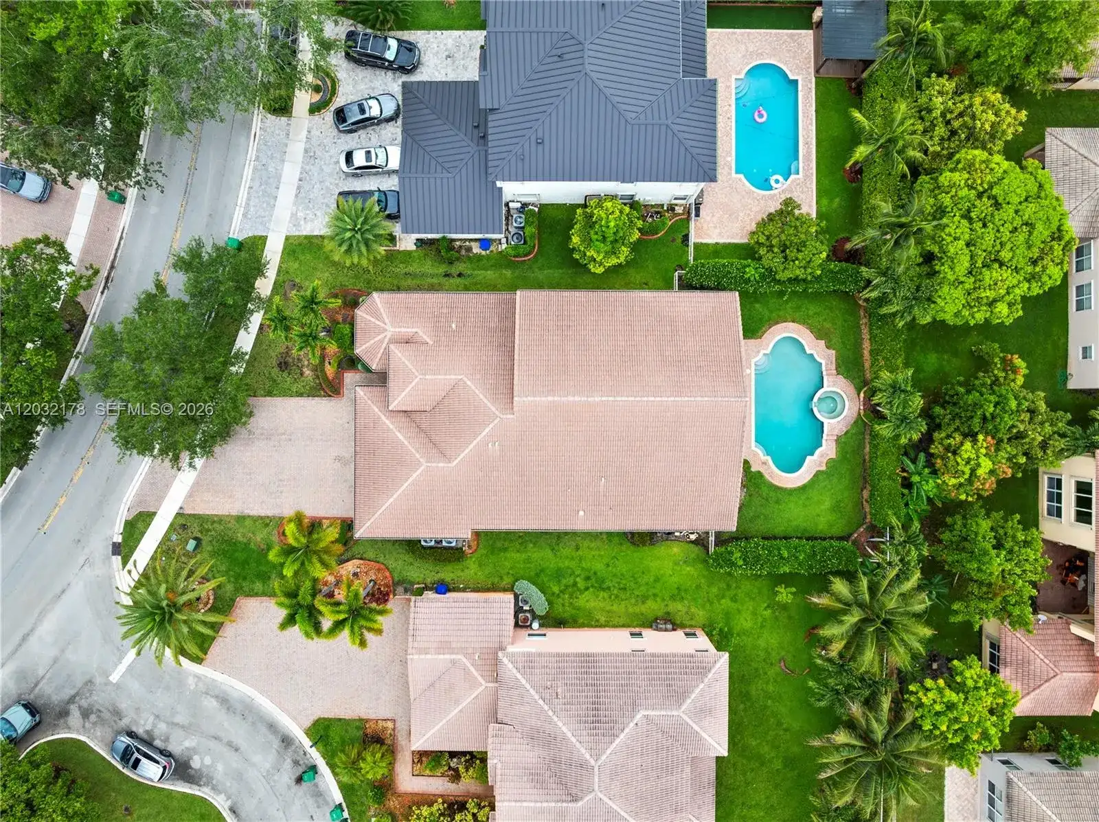 5431 SW 184th Way, Miramar FL 33029 photo 2