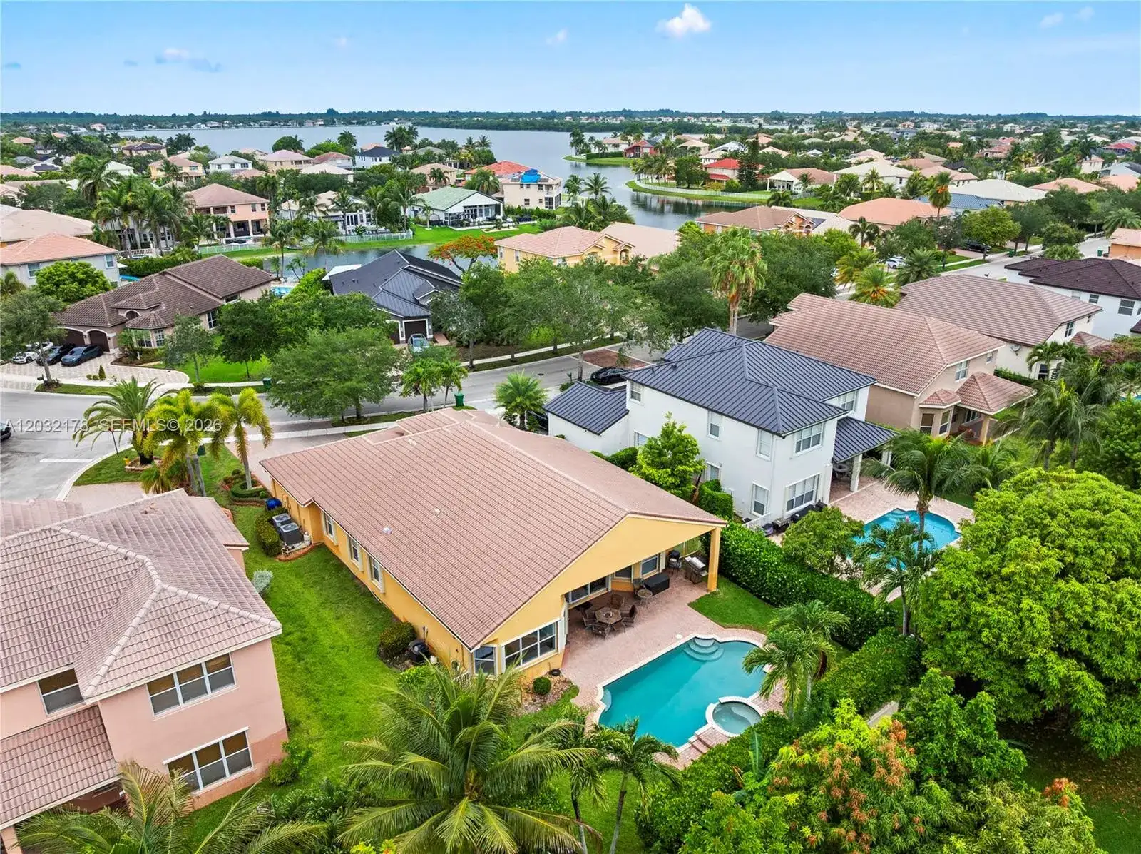 5431 SW 184th Way, Miramar FL 33029 photo 4