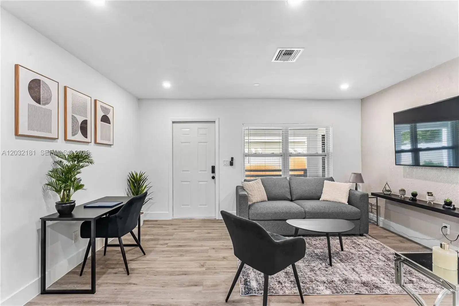 1521 NE 118th Ter # 1, Miami FL 33161 photo 3