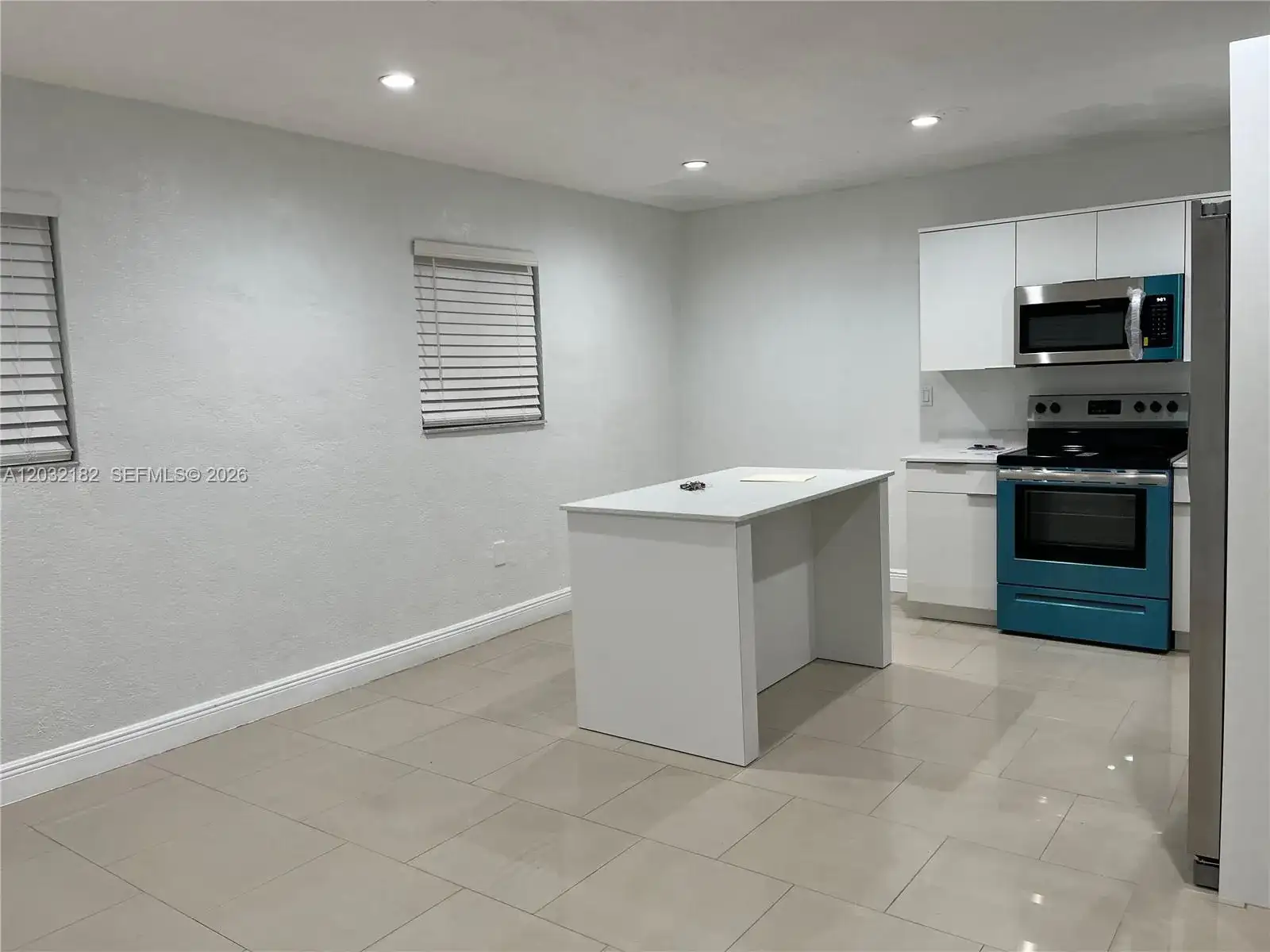 3251 NW 177th Ter, Miami Gardens FL 33056 photo 4