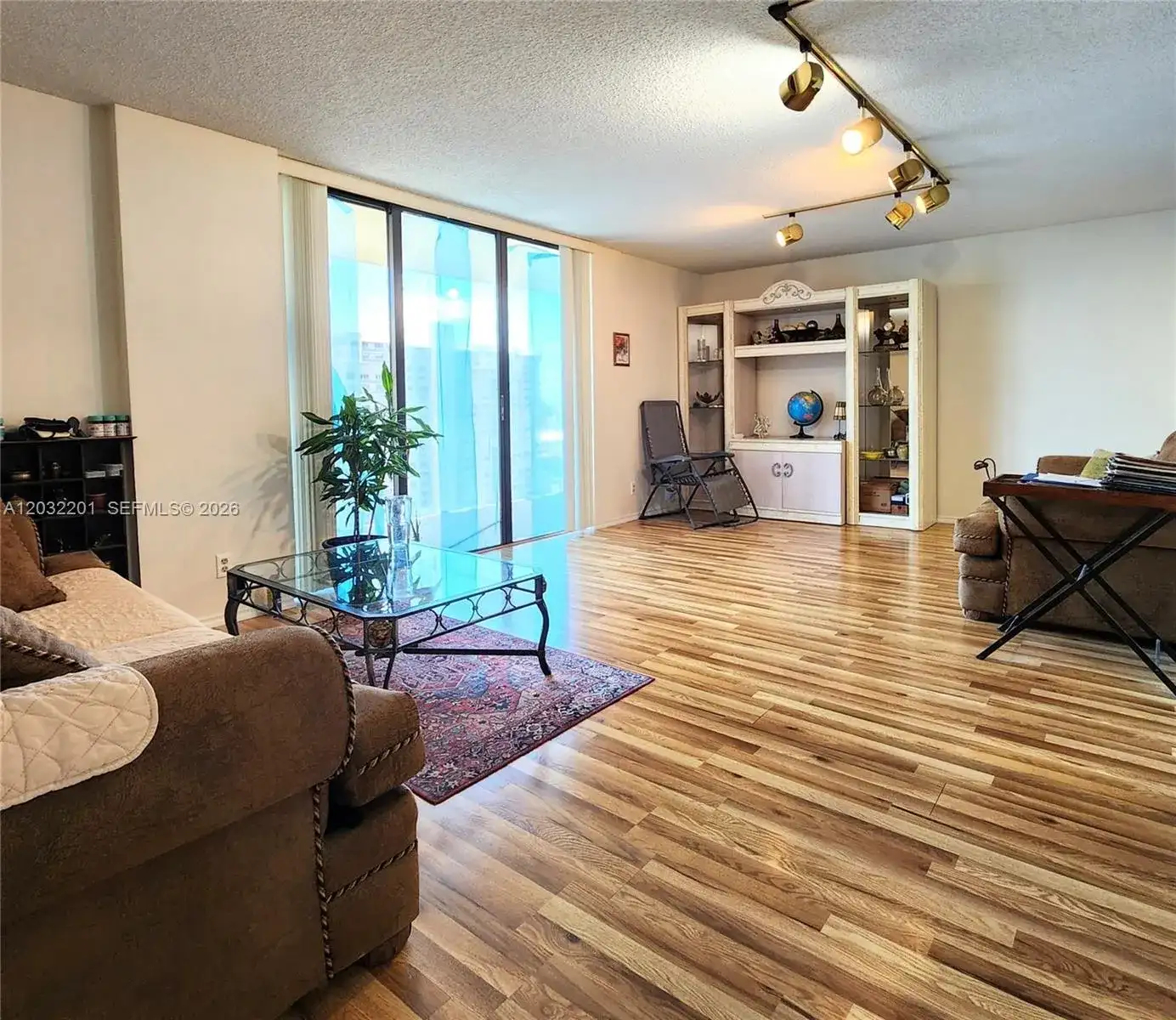 18181 NE 31st Ct # 1710, Aventura FL 33160 photo 2