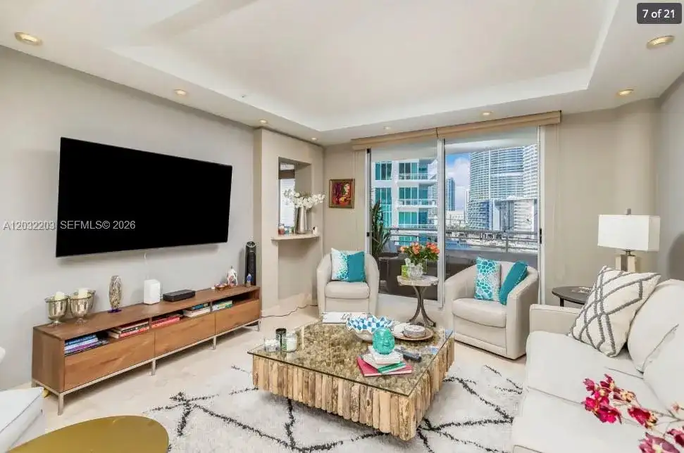 888 Brickell Key Dr # 1004, Miami FL 33131 photo 2