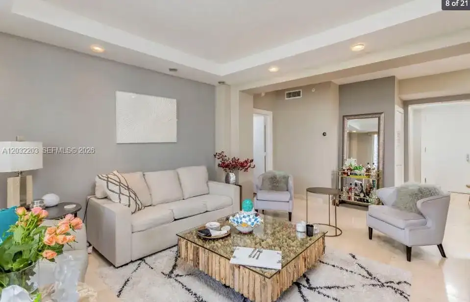 888 Brickell Key Dr # 1004, Miami FL 33131 photo 4