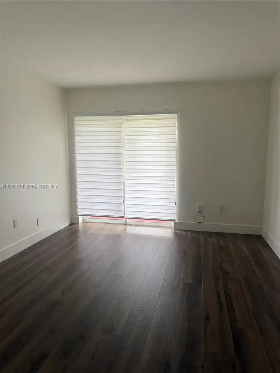 7775 SW 86th St # 105, Miami FL 33143 photo 4