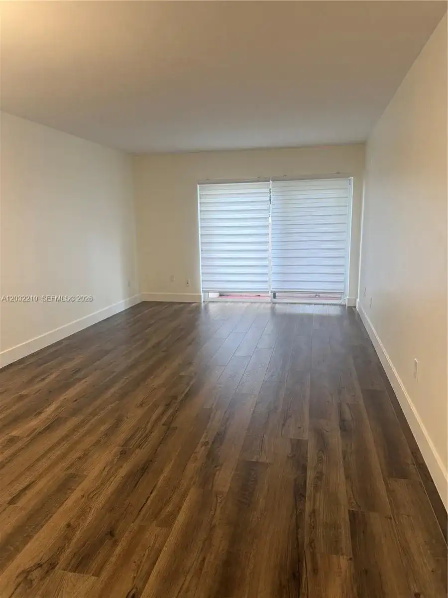 7775 SW 86th St # 105, Miami FL 33143 photo 5