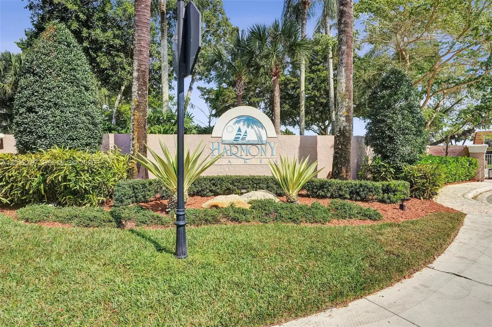 11100 SW 15th Mnr, Davie FL 33324 photo 2