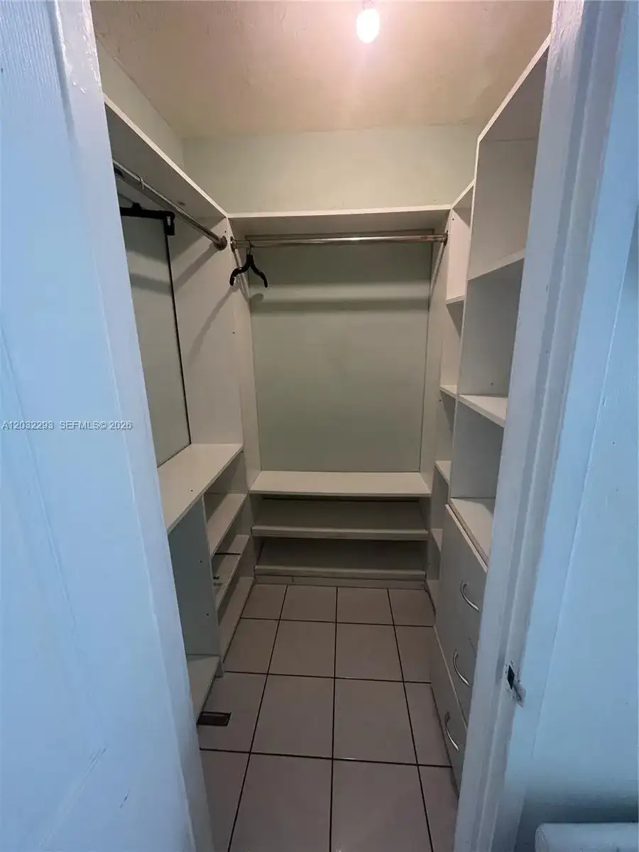 851 Meridian Ave # 44, Miami Beach FL 33139 photo 5