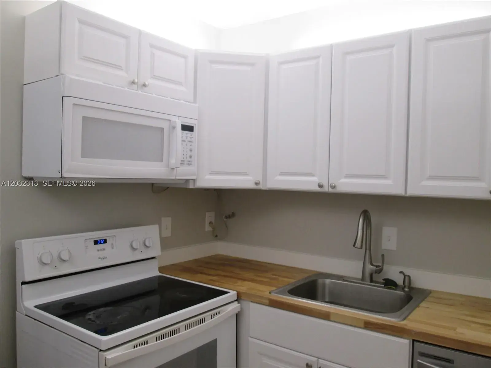 2250 NE 66th St # 1521, Fort Lauderdale FL 33308