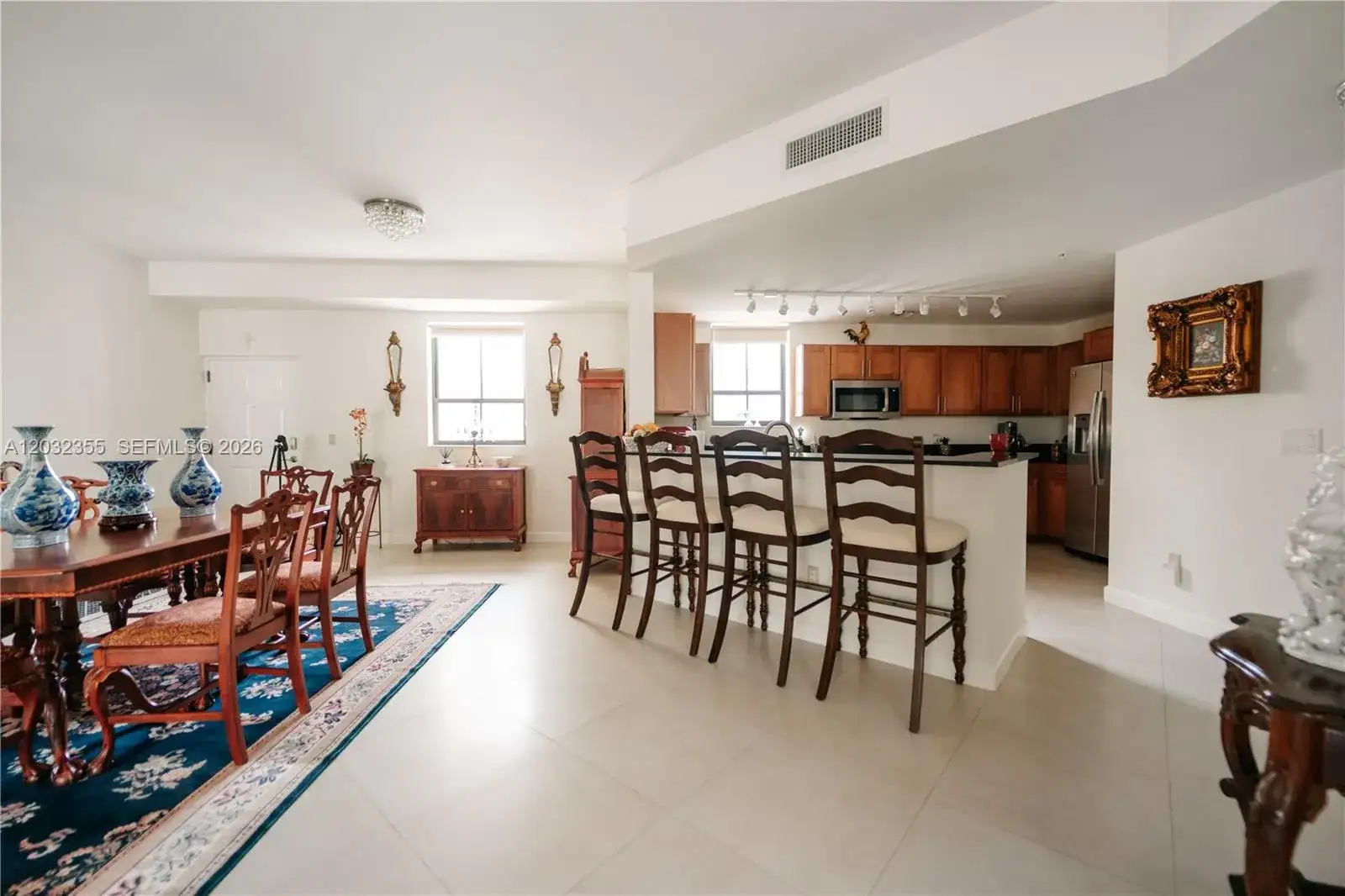 8390 SW 72nd Ave # 707, Miami FL 33143 photo 2