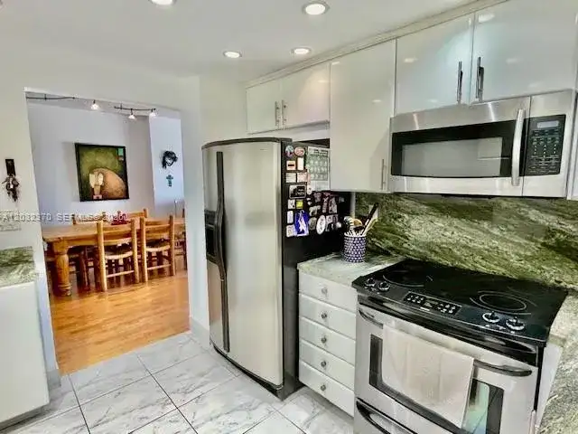 500 Bayview Dr # 1923, Sunny Isles Beach FL 33160 photo 4