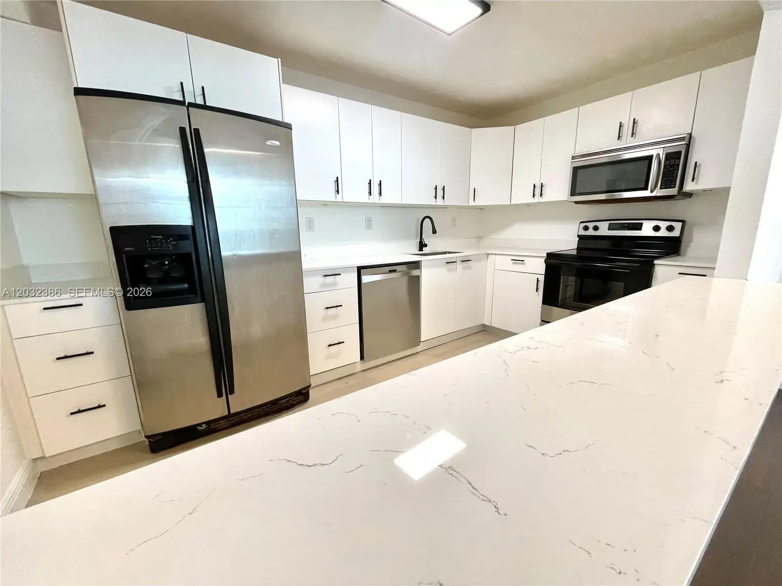 19390 Collins Ave # 316, Sunny Isles Beach FL 33160