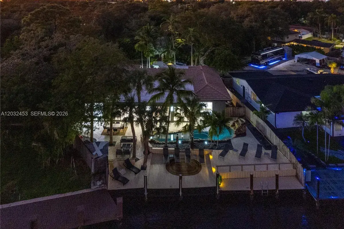 1030 SW 14th Ter, Fort Lauderdale FL 33312