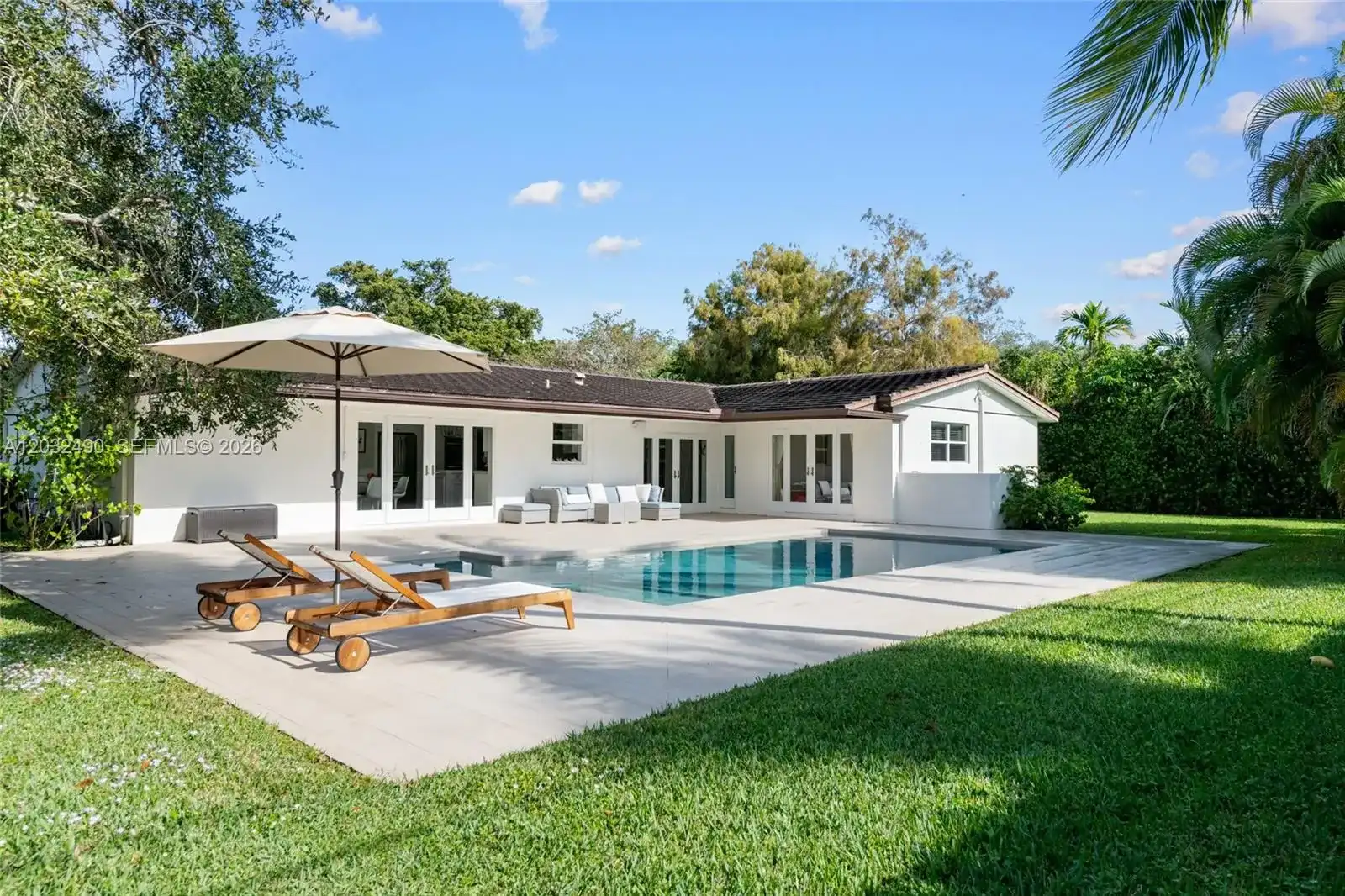 7360 SW 115th St, Pinecrest FL 33156
