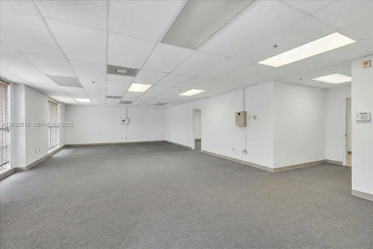 11077 NW 122nd St # 11, Medley FL 33178 photo 3