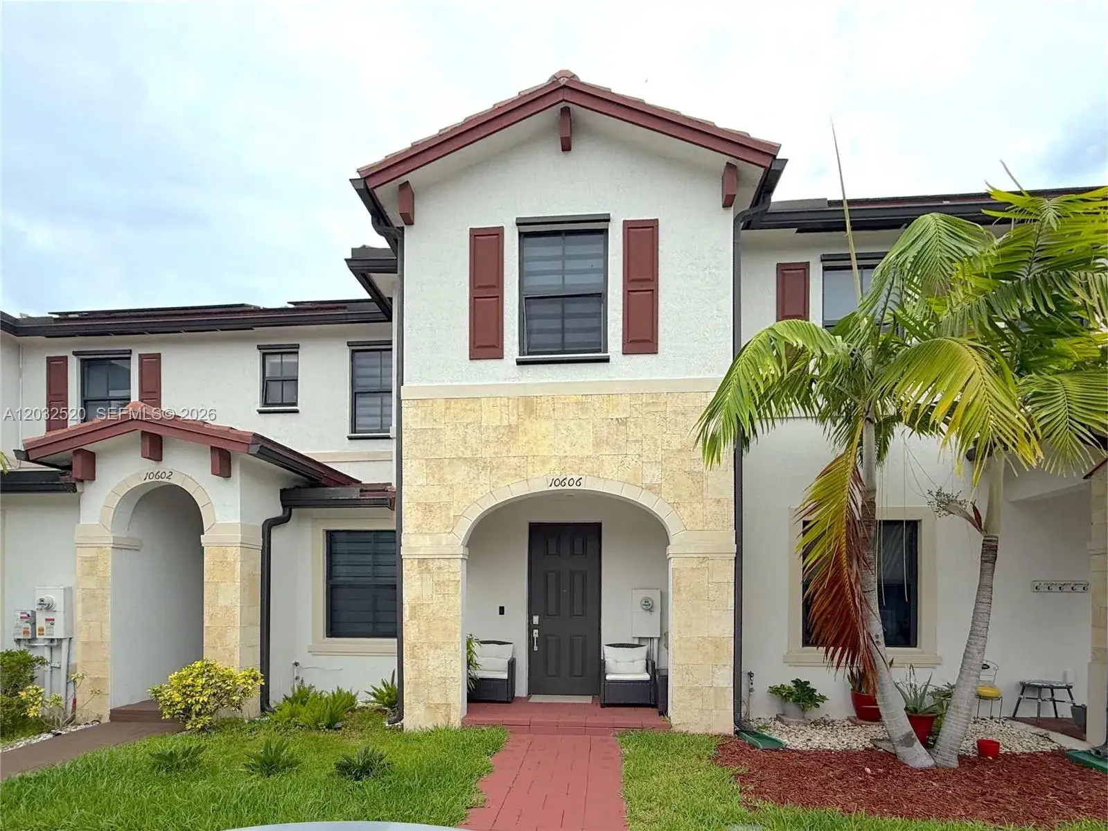 10606 W 32nd Ln, Hialeah FL 33018