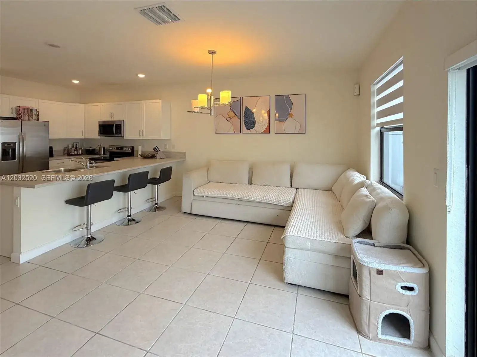 10606 W 32nd Ln, Hialeah FL 33018 photo 5