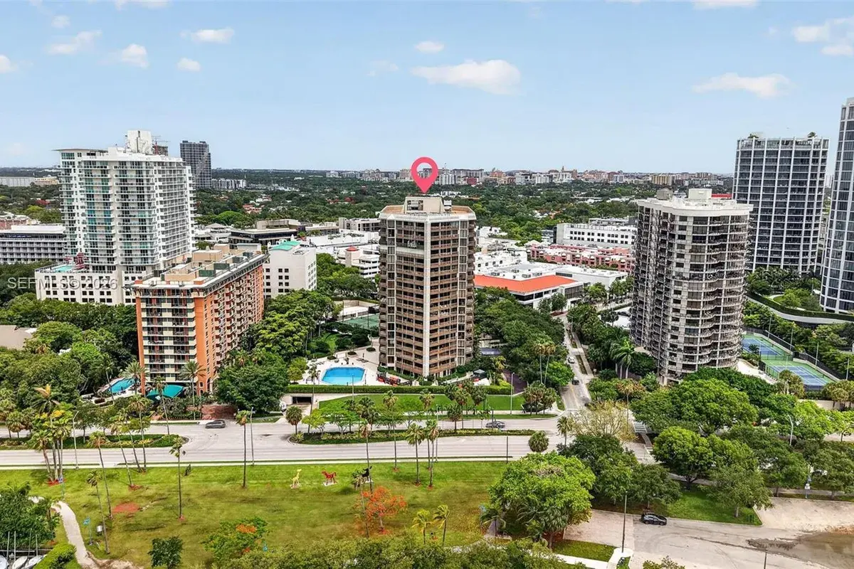 2901 S Bayshore Dr # 4A, Miami FL 33133