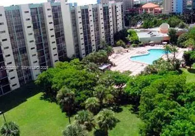 17021 N Bay Rd # 103, Sunny Isles Beach FL 33160