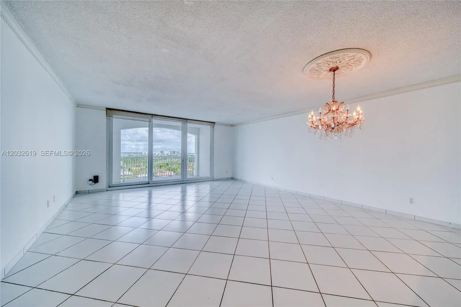 5401 Collins Ave # 1135, Miami Beach FL 33140