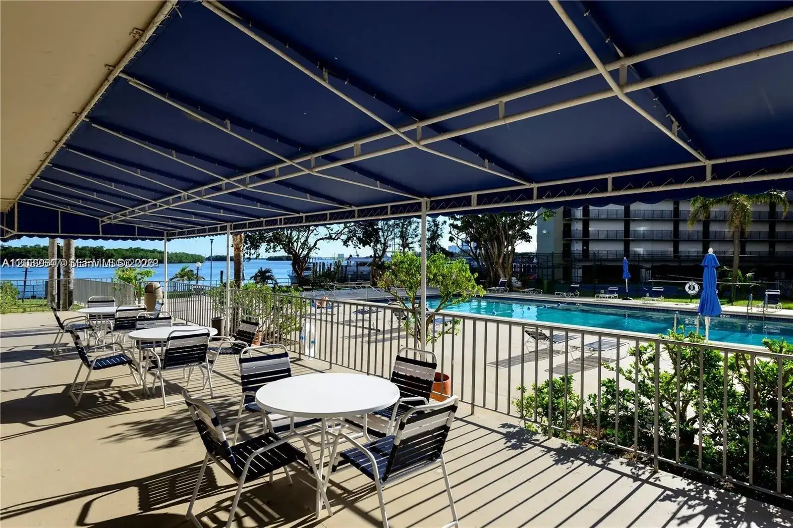 880 NE 69th St # 6R, Miami FL 33138 photo 4