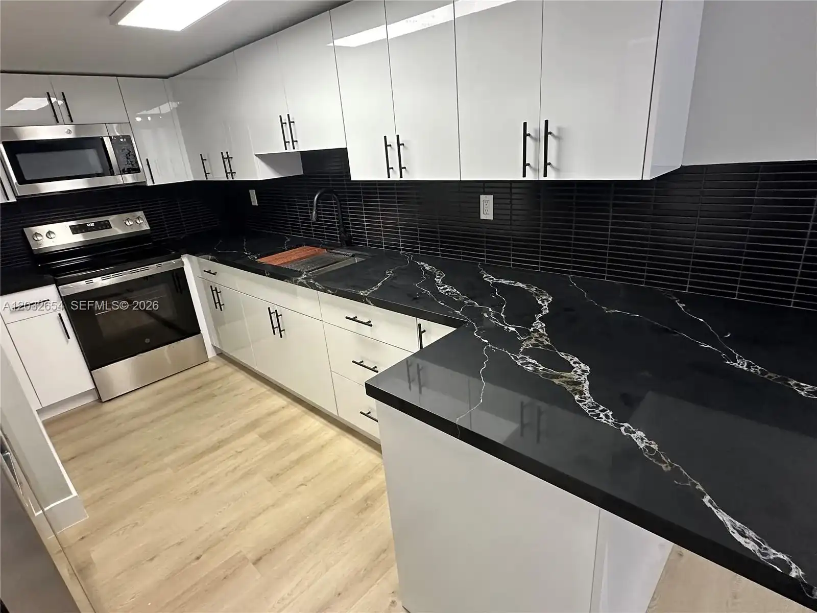 10090 NW 80th Ct # 1325, Hialeah Gardens FL 33016