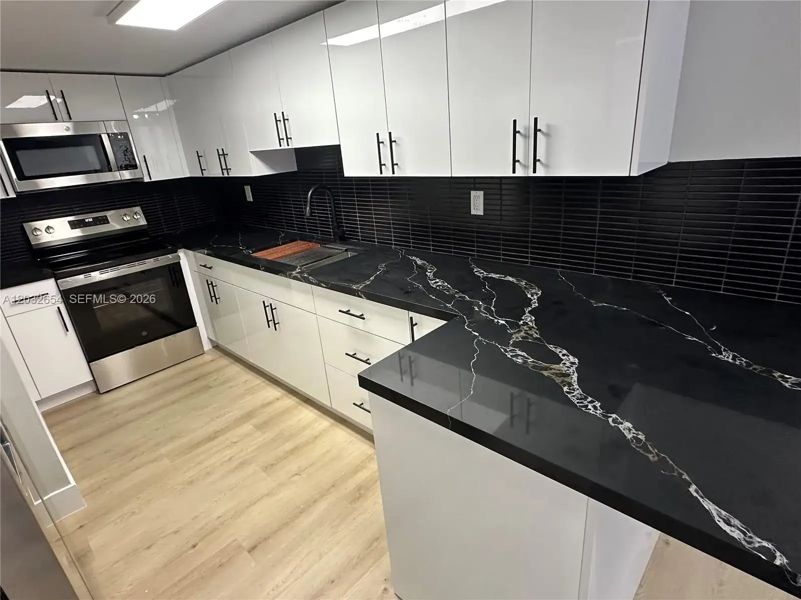 10090 NW 80th Ct # 1325, Hialeah Gardens FL 33016