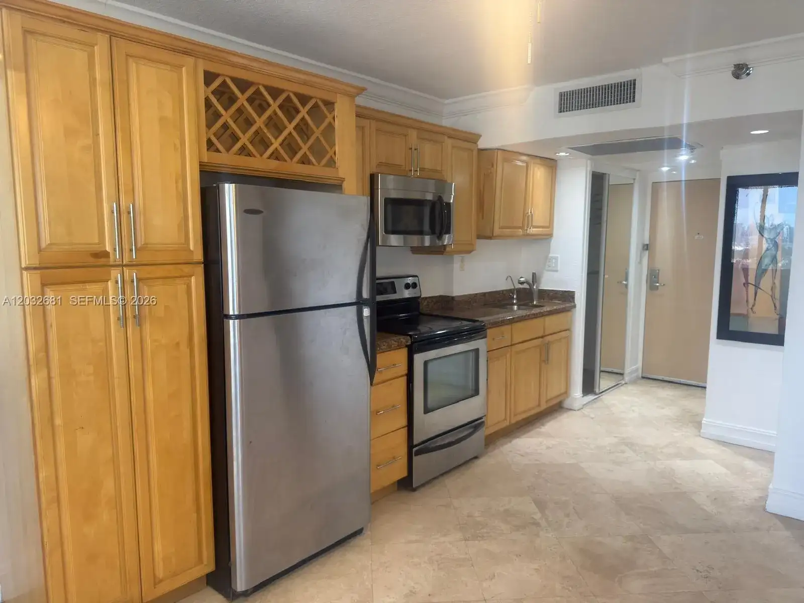 19201 Collins Ave # 1044, Sunny Isles Beach FL 33160 photo 2