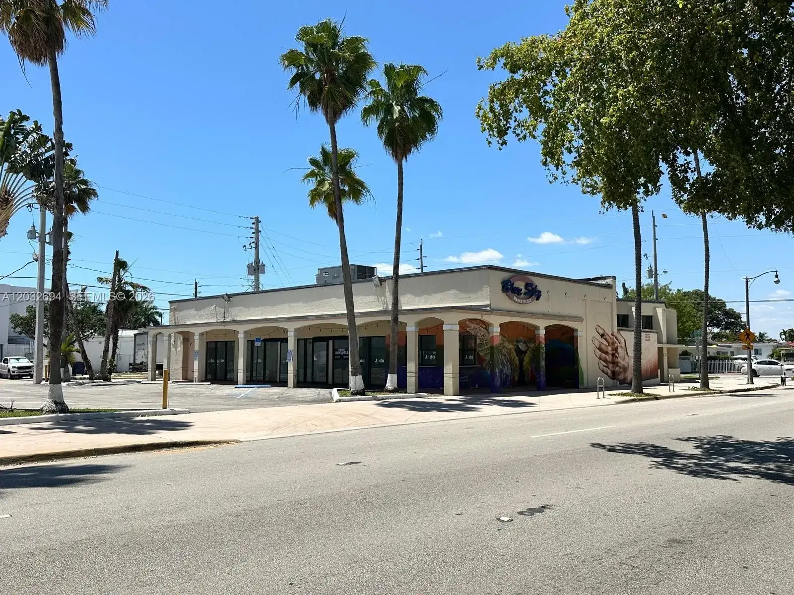 1250 Normandy DR, Miami Beach FL 33141 photo 3