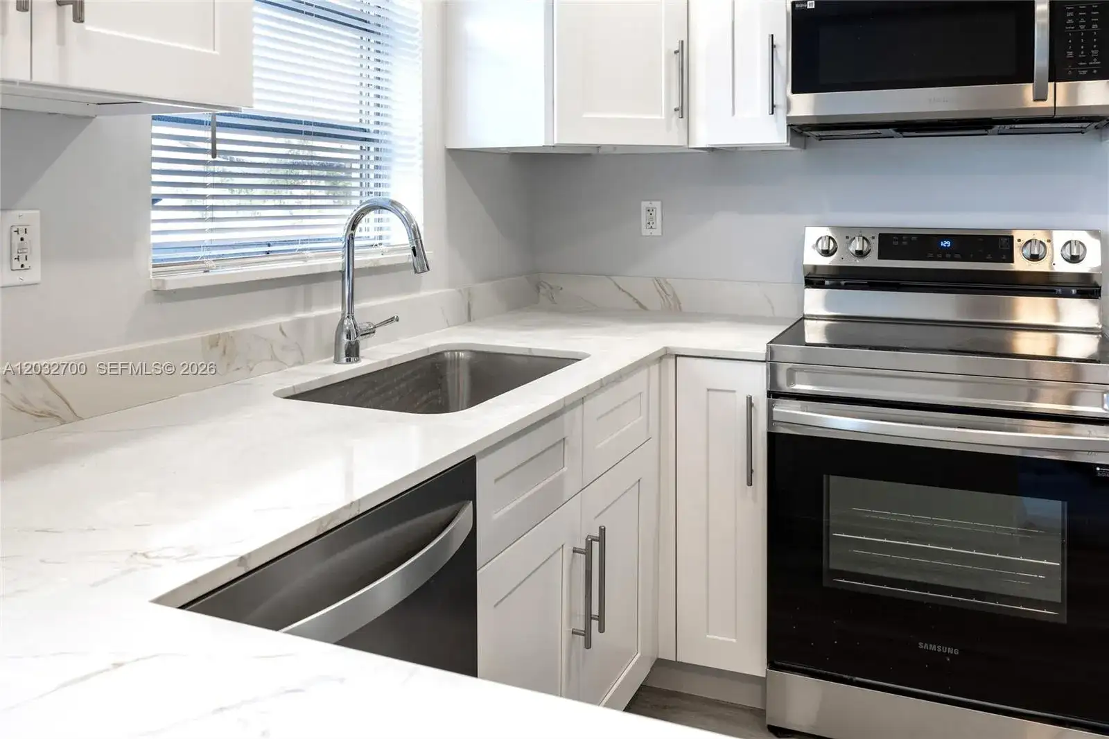 1825 Cleveland St # 12, Hollywood FL 33020 photo 2