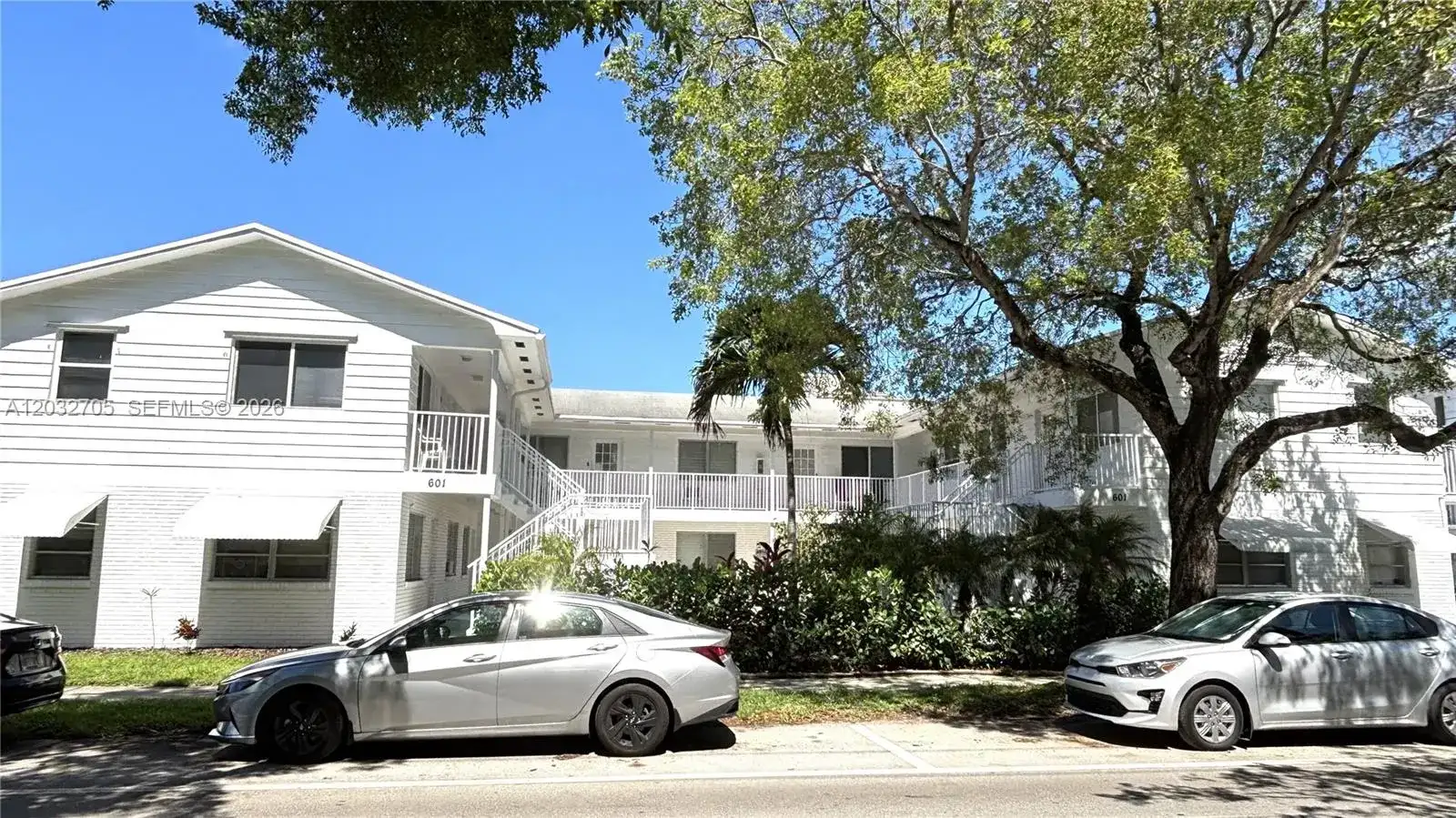 601 S 19th Ave # 10, Hollywood FL 33020 photo 2