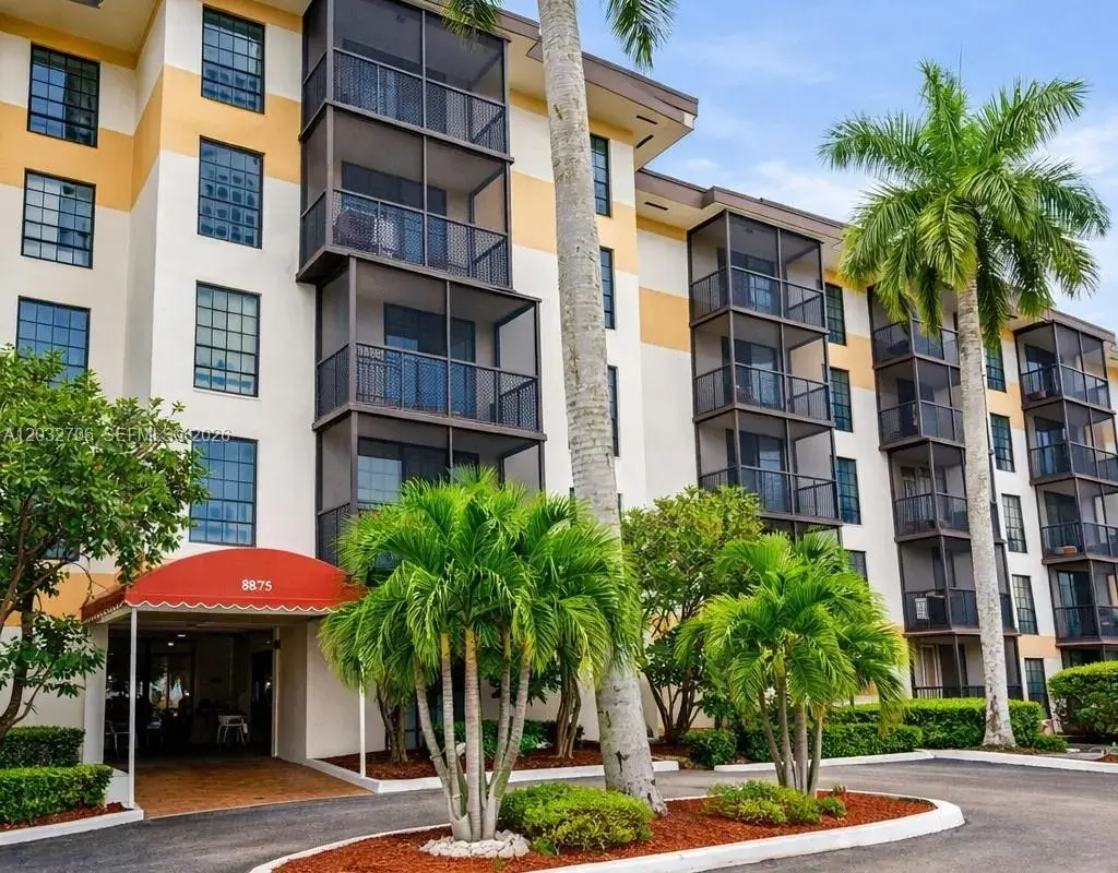 5570 NW 44th St # 308A, Lauderhill FL 33319