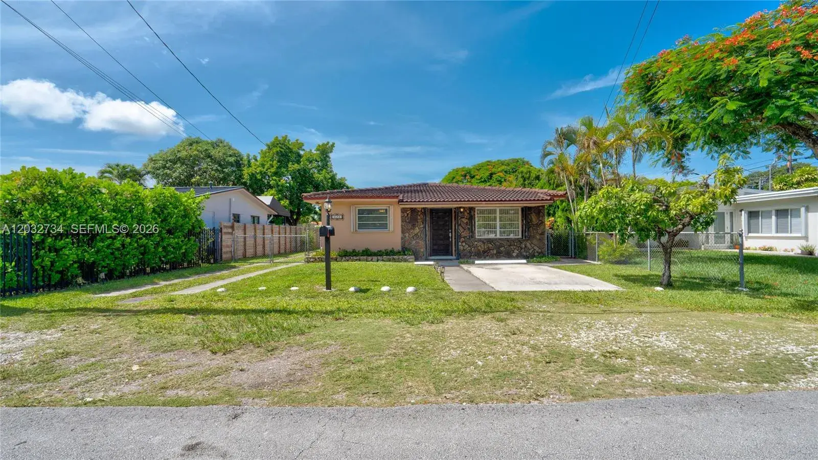6560 SW 34th St, Miami FL 33155