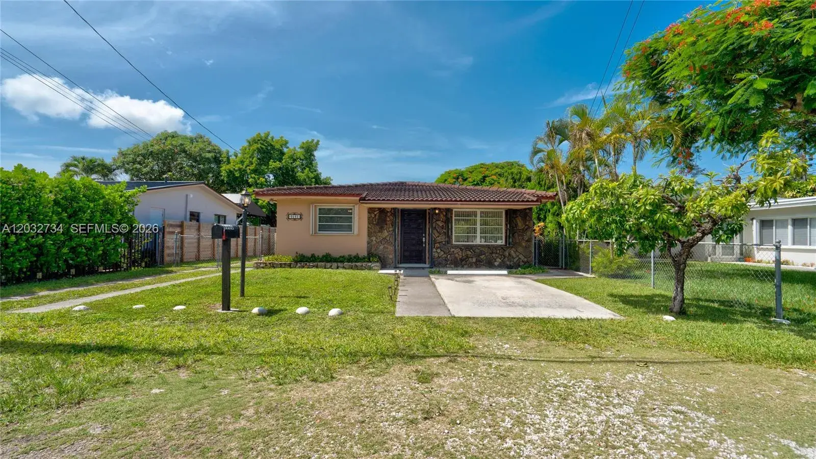 6560 SW 34th St, Miami FL 33155