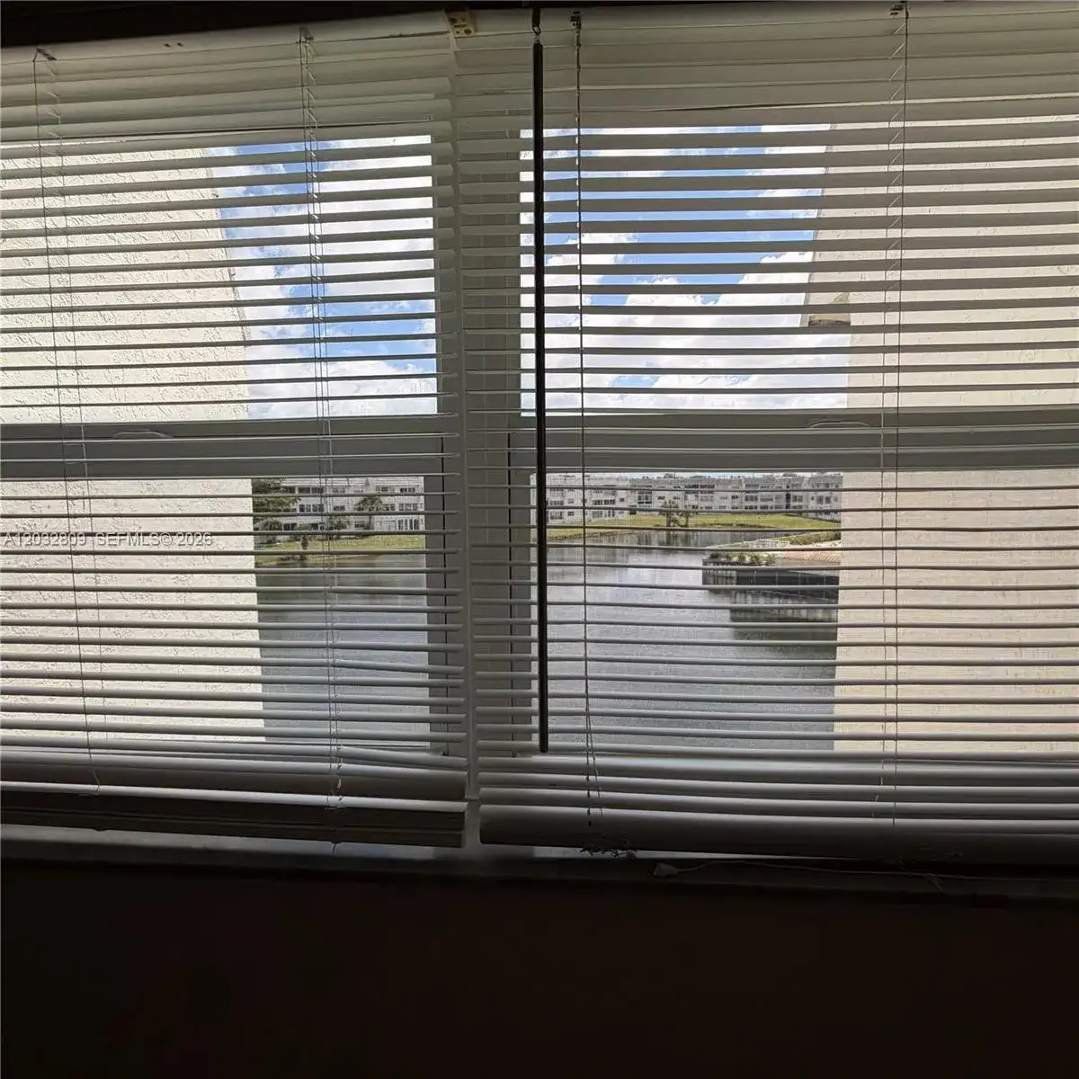 8200 Sunrise Lakes Blvd # 308, Sunrise FL 33322 photo 3