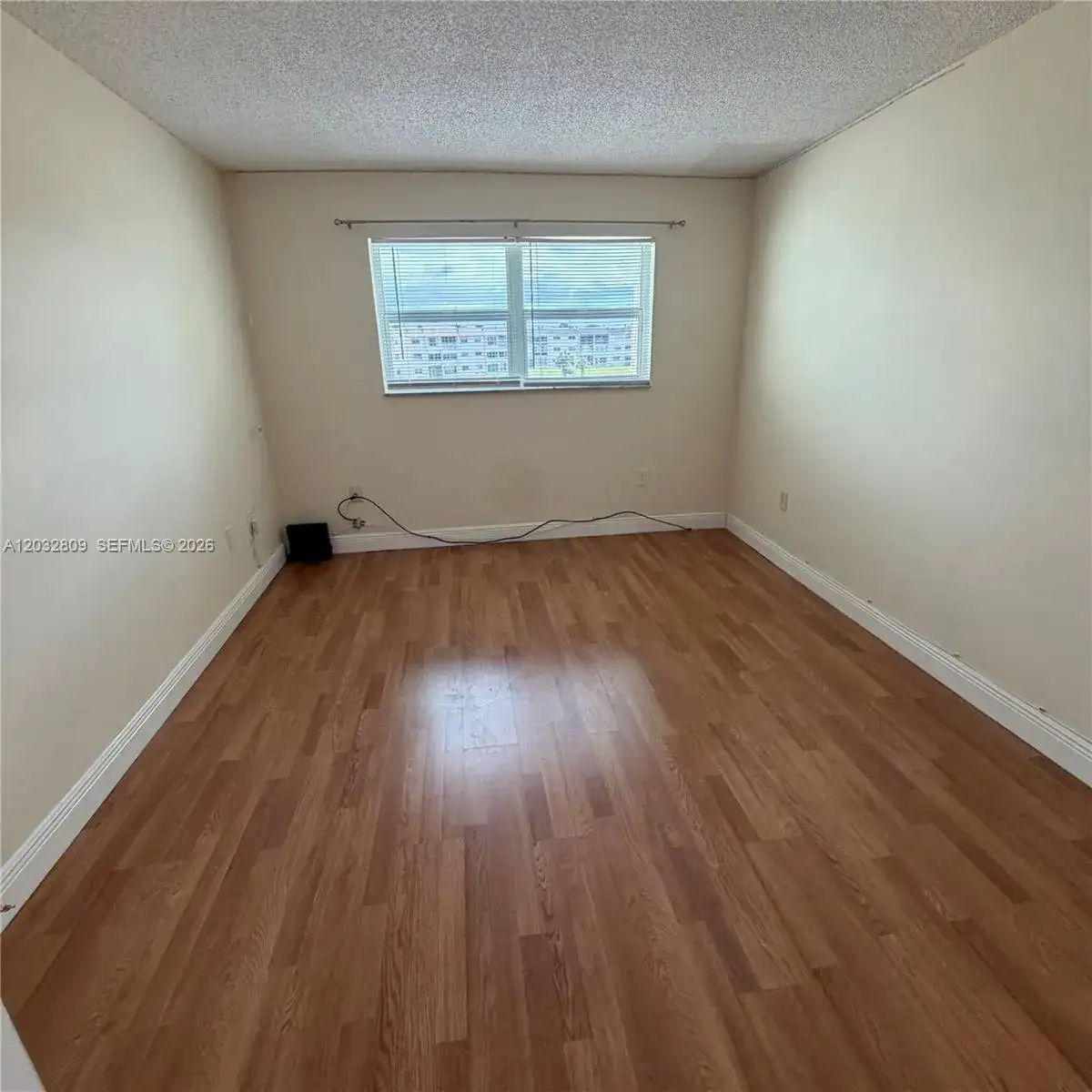 8200 Sunrise Lakes Blvd # 308, Sunrise FL 33322 photo 5